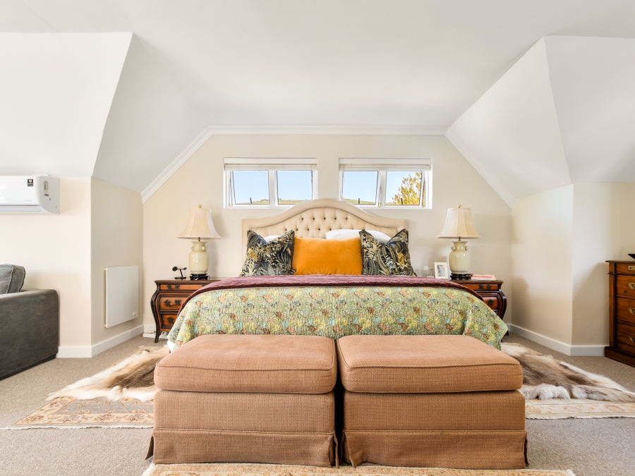 7 Bedroom Property for Sale in Belvidere Estate Western Cape